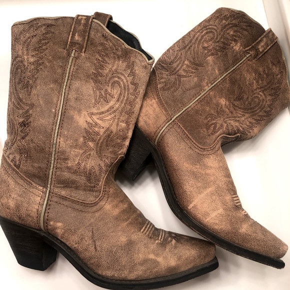 Women’s Leather Cowboy Boots - Picture 5 of 5